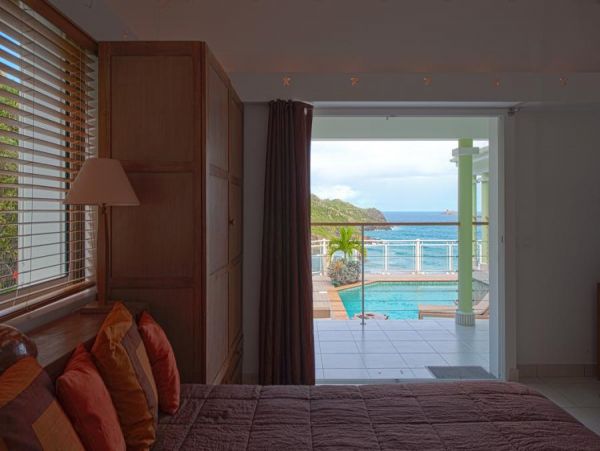 St. Barts Home 985697