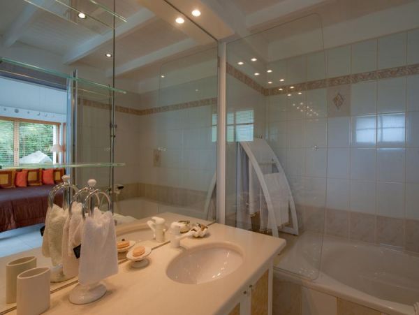 St. Barts Home 985697