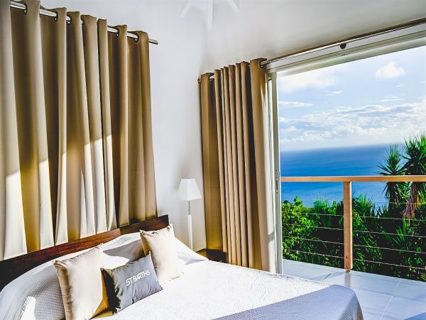 St. Barts Home 985698