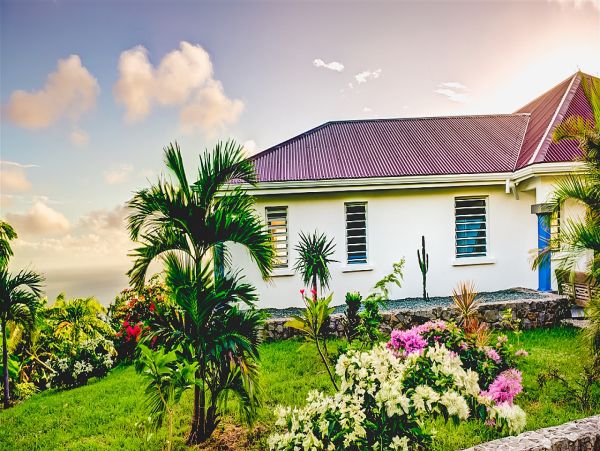 St. Barts Home 985698