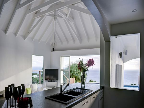 St. Barts Home 985698