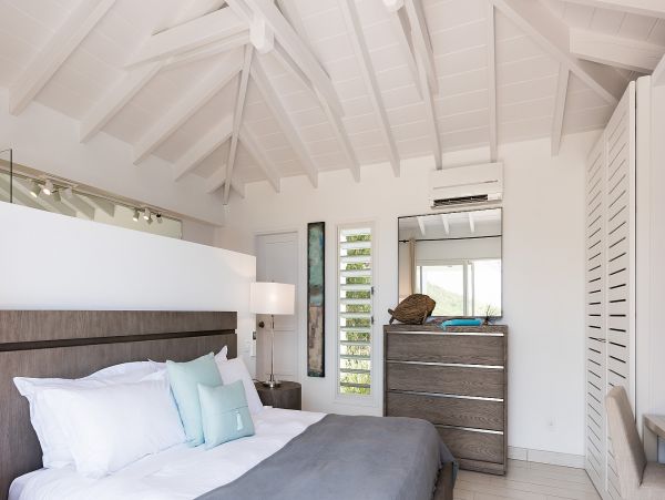St. Barts Home 985699