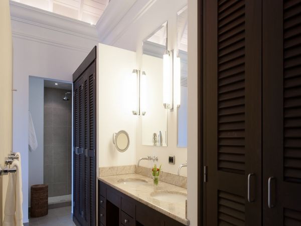 St. Barts Home 985702