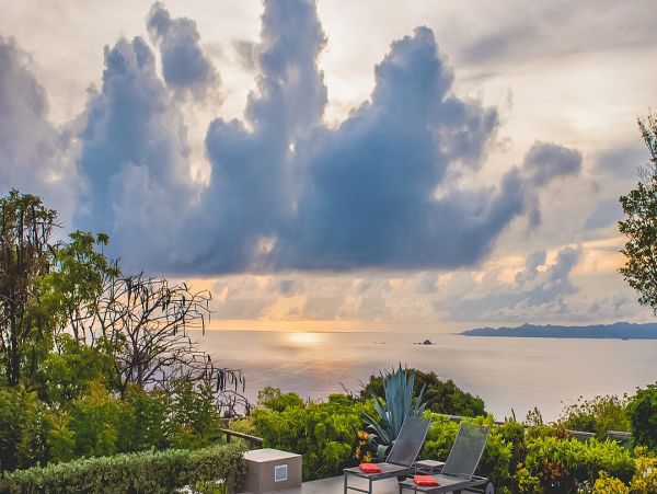 St. Barts Home 985702