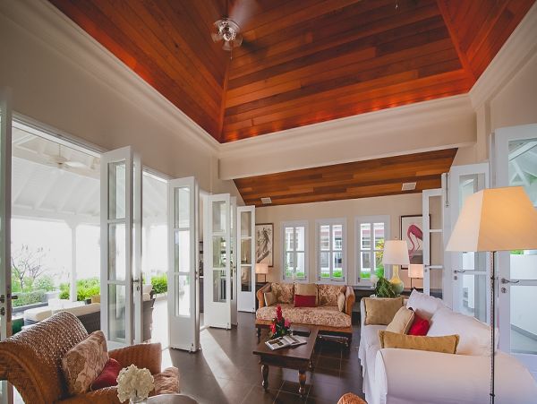 St. Barts Home 985702