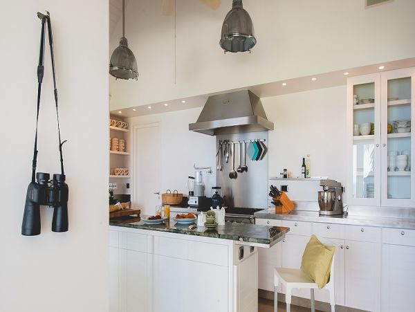 St. Barts Home 985702