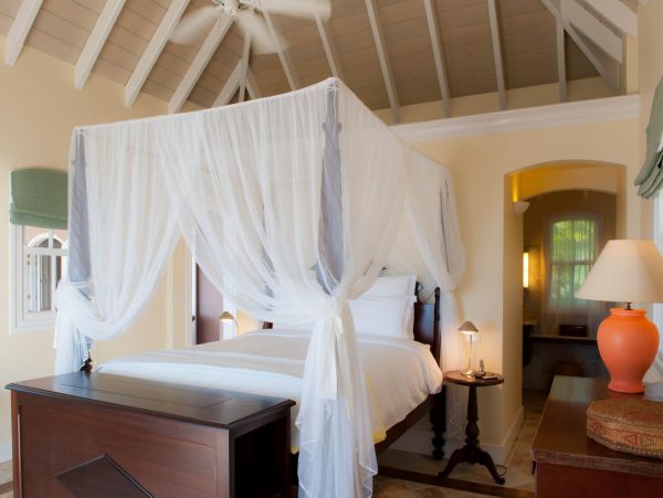 St. Barts Home 985704