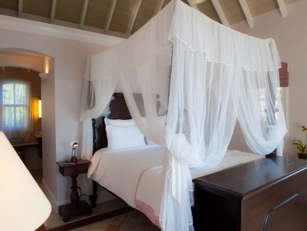 St. Barts Home 985704