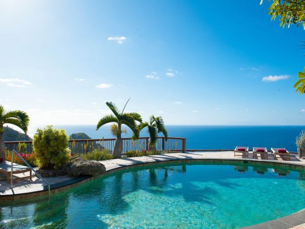 St. Barts Home 985704