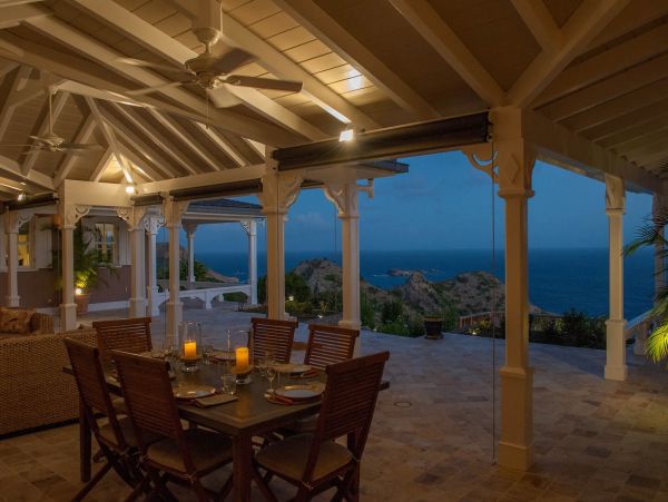 St. Barts Home 985704