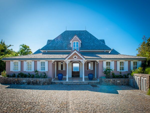 St. Barts Home 985704