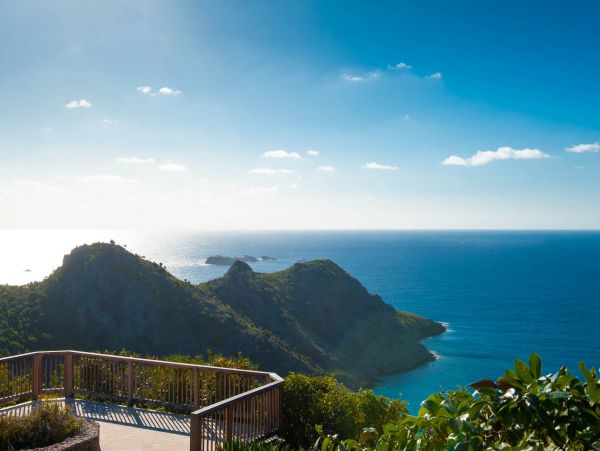 St. Barts Home 985704