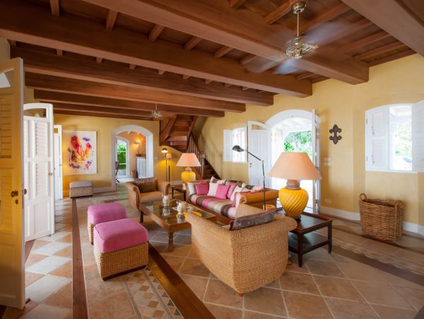St. Barts Home 985704