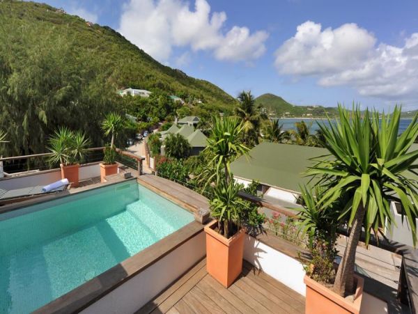 St. Barts Home 985707