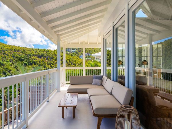 St. Barts Home 985708