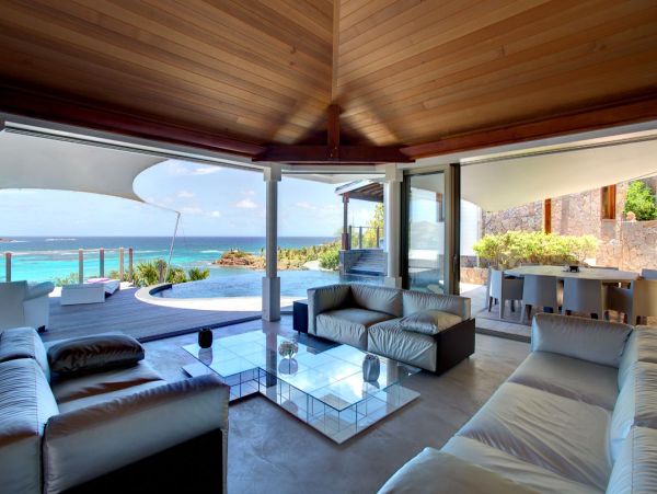 St. Barts Home 985709