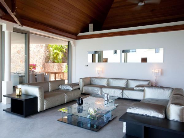 St. Barts Home 985709