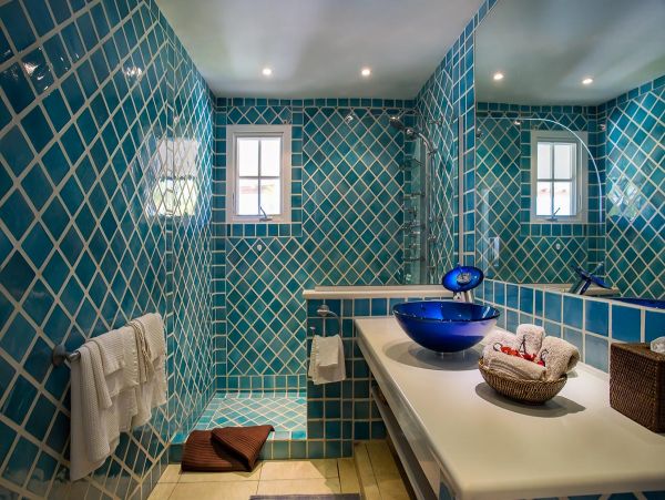St. Barts Home 985710