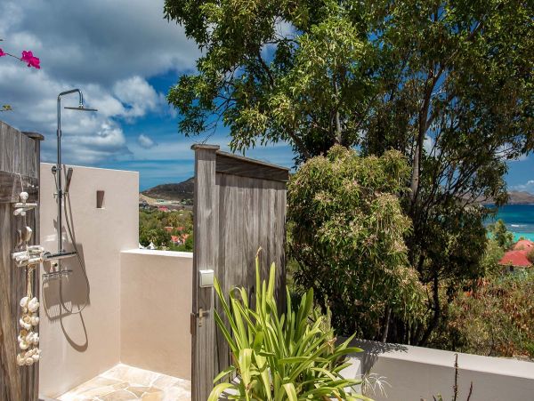 St. Barts Home 985710