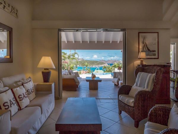 St. Barts Home 985710