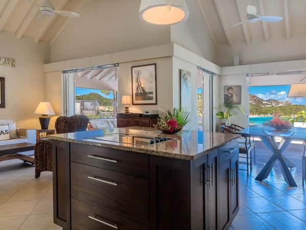 St. Barts Home 985710