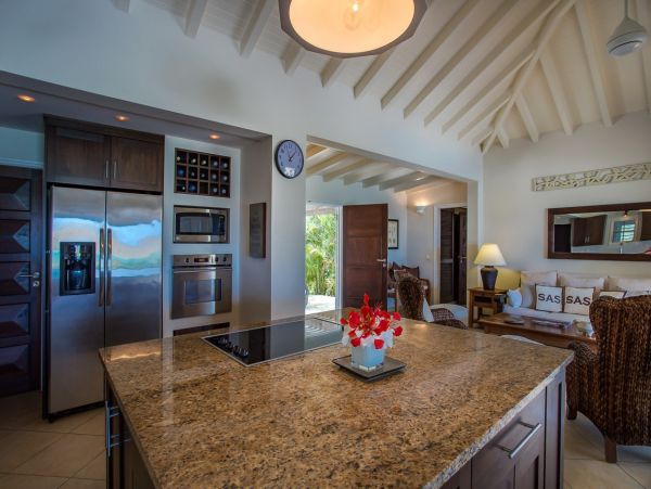St. Barts Home 985710