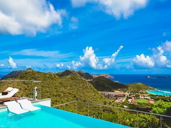 St. Barts Home 985711