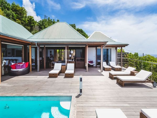 St. Barts Home 985711