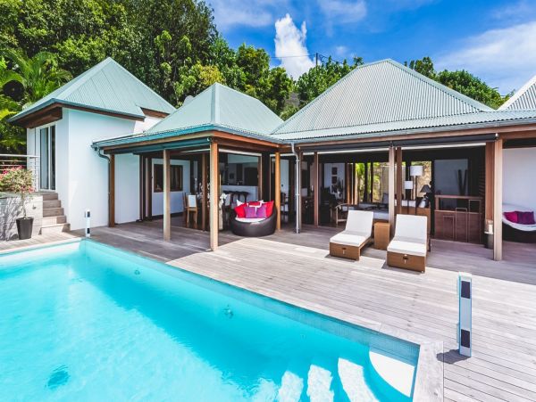 St. Barts Home 985711