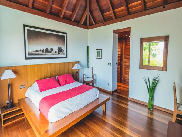 St. Barts Home 985711