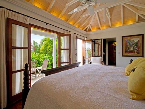 St. Barts Home 985713