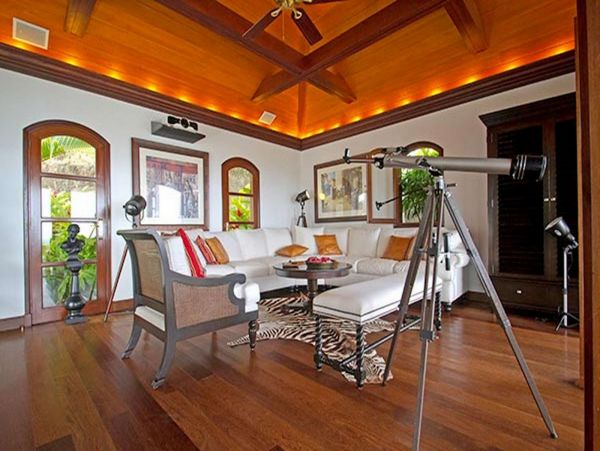 St. Barts Home 985713