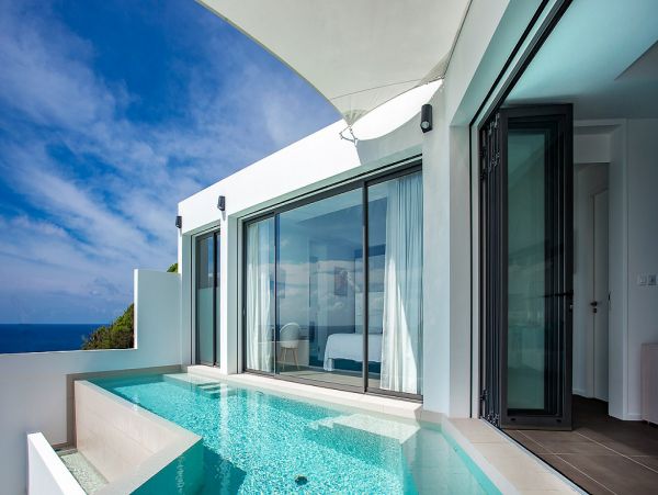 St. Barts Home 985716