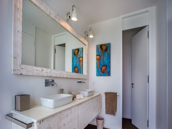 St. Barts Home 985716
