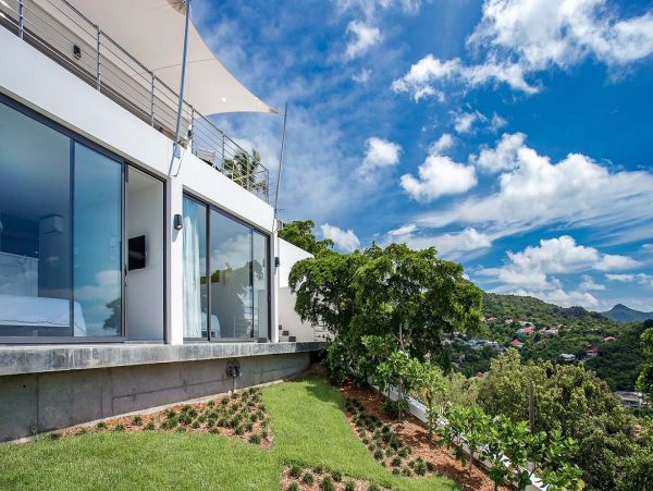 St. Barts Home 985716