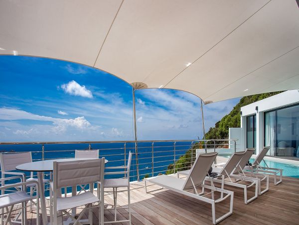 St. Barts Home 985716