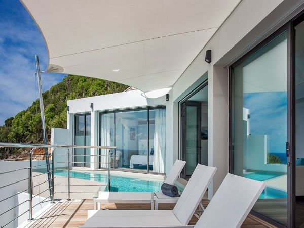 St. Barts Home 985716