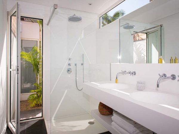 St. Barts Home 985717