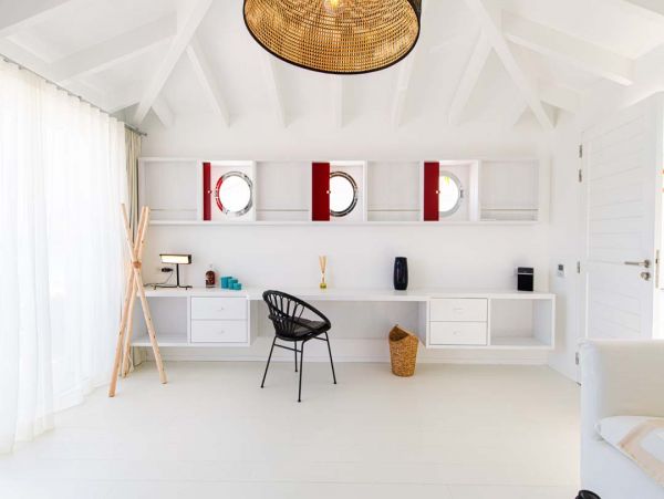 St. Barts Home 985717