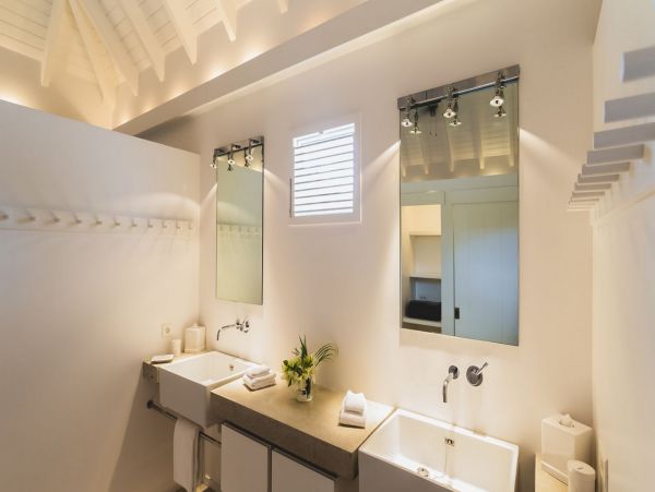St. Barts Home 985718