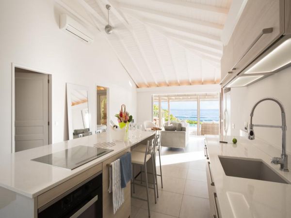 St. Barts Home 985719