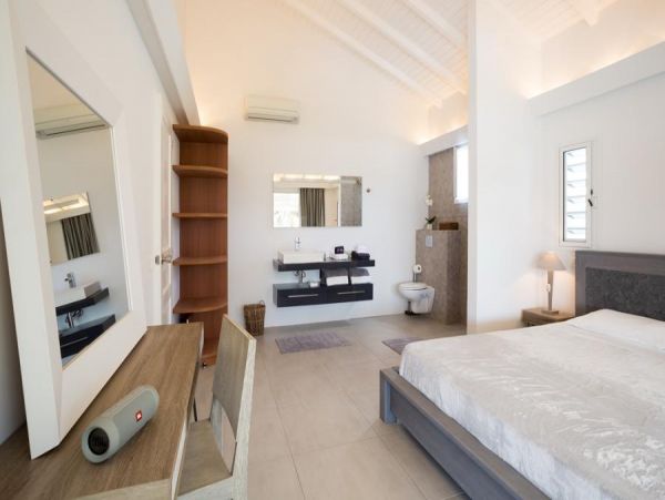 St. Barts Home 985719