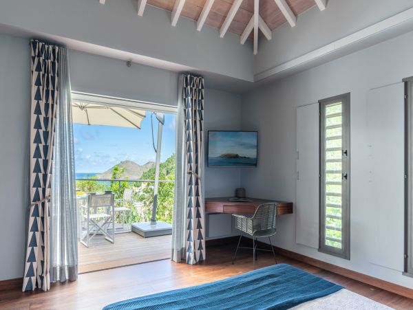 St. Barts Home 985721