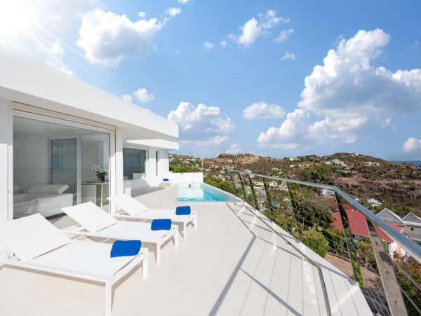 St. Barts Home 985724