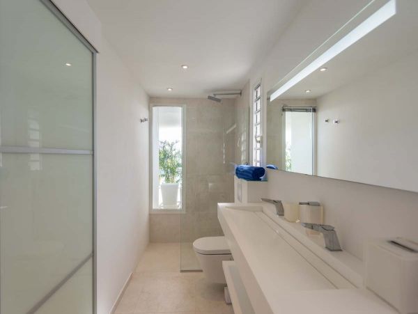 St. Barts Home 985724