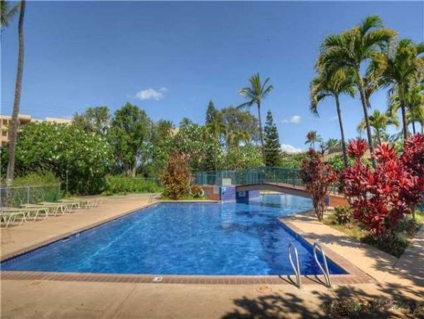 Short Walk to Beach Kihei Vacation Two Bedroom Pool Condo
