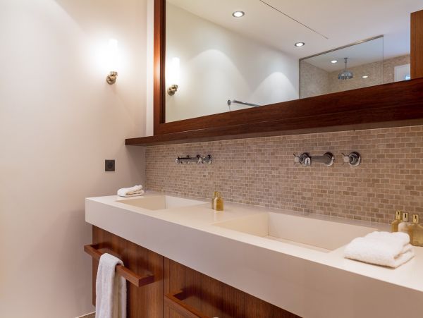 St. Barts Home 985728