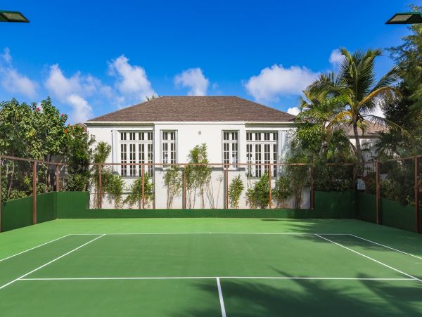St. Barts Home 985728