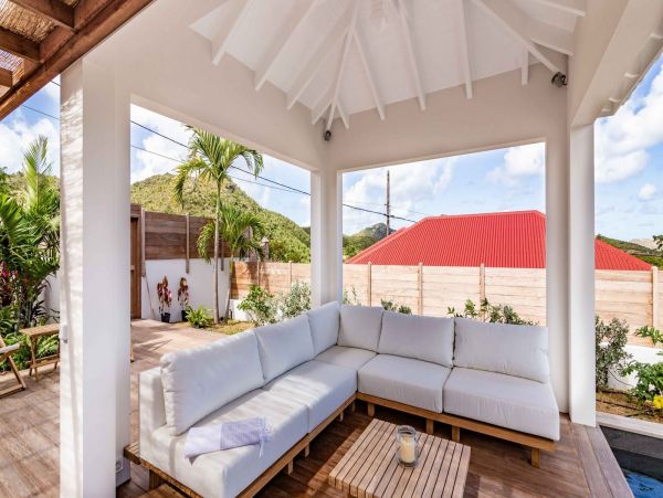St. Barts Home 985729