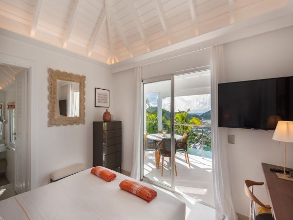 St. Barts Home 985730
